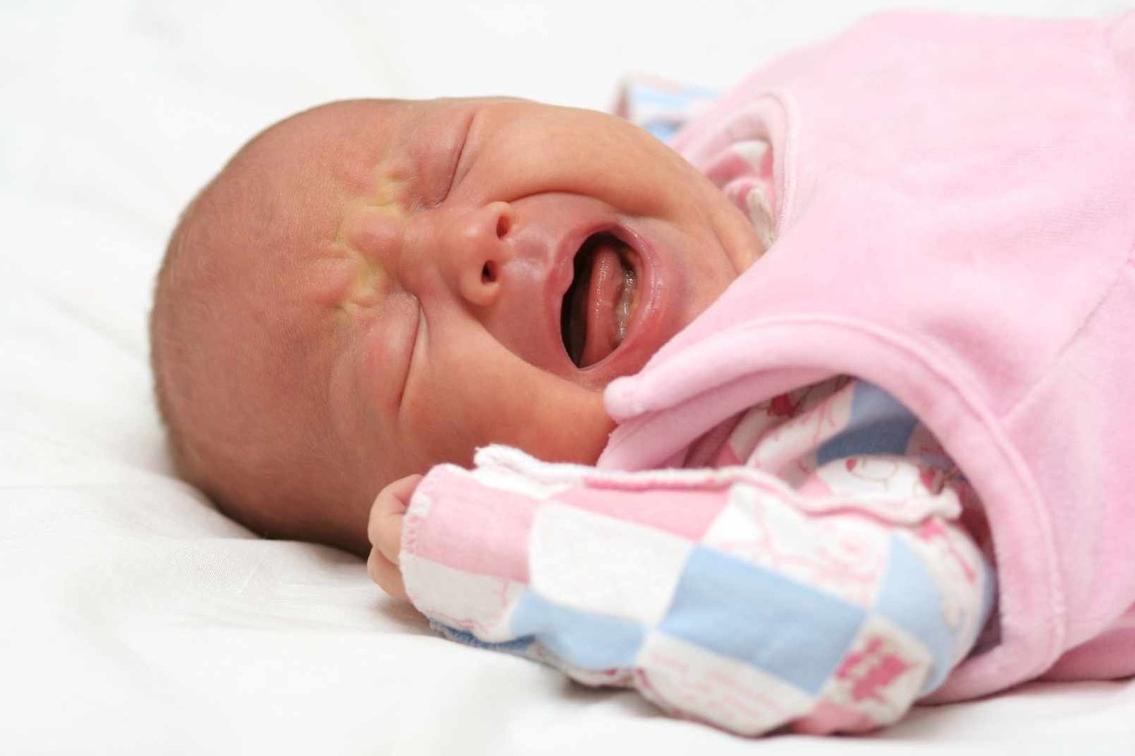 perchè i bambini piangono